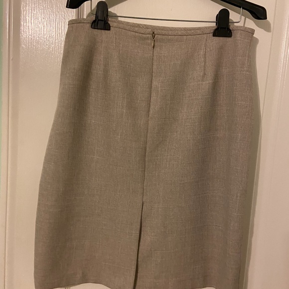 Isabella Adorable two Peace suit.size12 - Picture 12 of 12